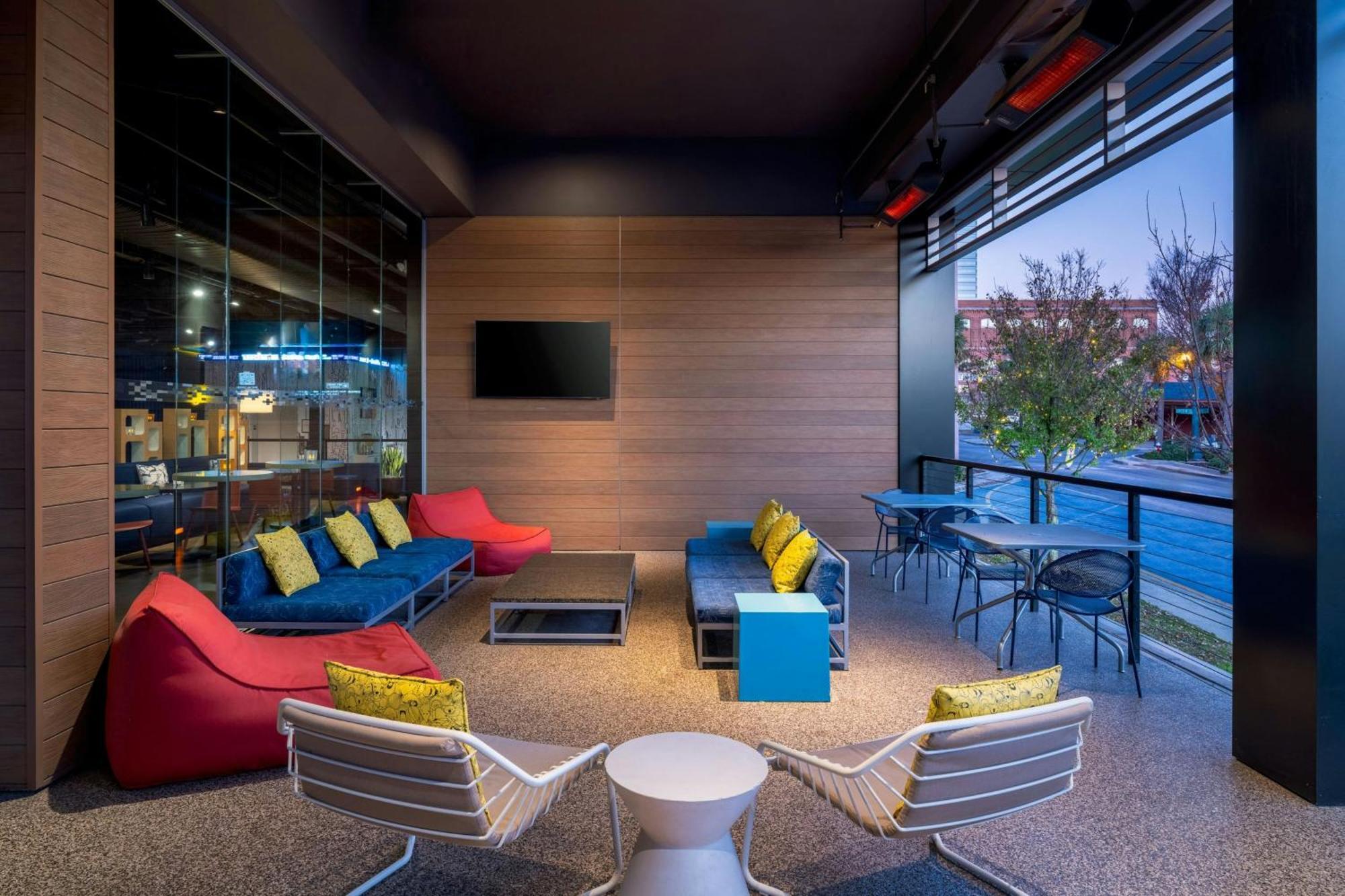 Hotel Aloft Downtown
